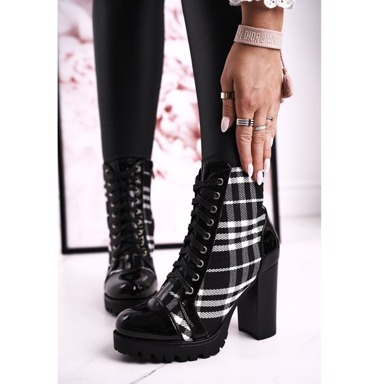 PS1 Dámské kozačky na podpatku kostkované černé Blair bílý černá 1