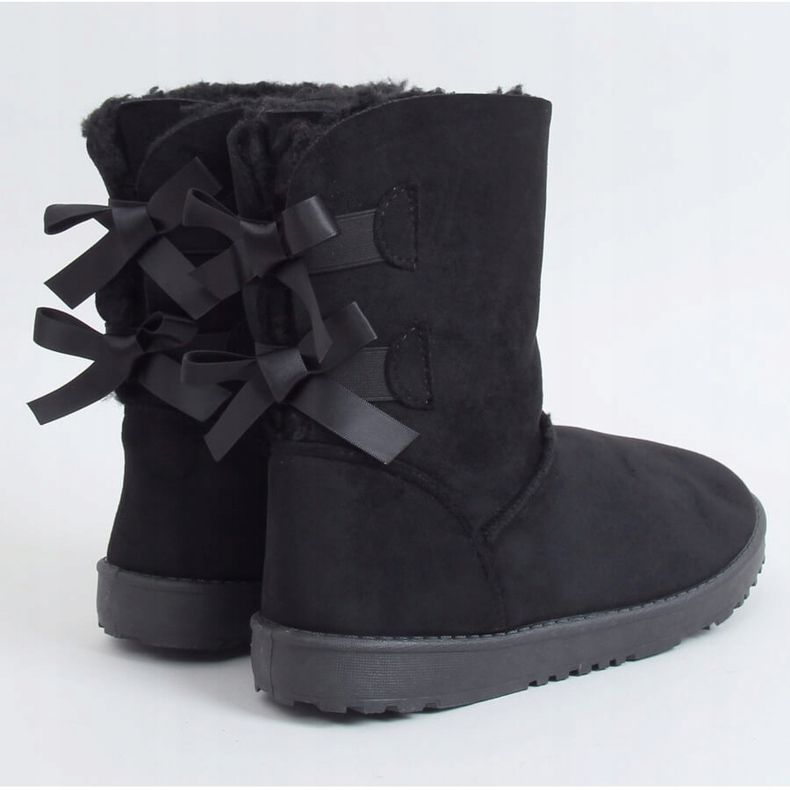 Sněhule s černými mašlemi B195-1 Černá 1