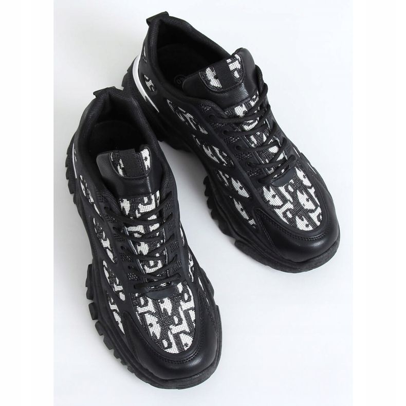 Černá dámská sportovní obuv VL123 Black 1