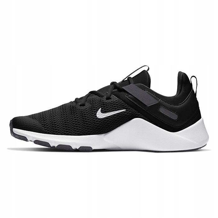 Pánské černé a bílé boty Nike Legend Essential CD0443 001 bílý černá 1