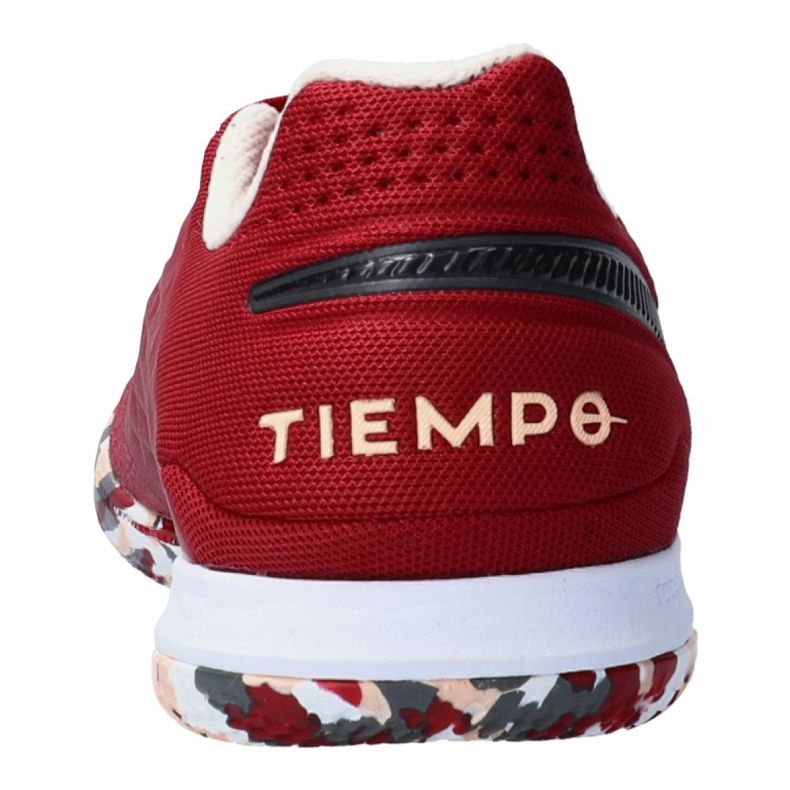 Kopačky Nike React Legend 8 Pro Ic M AT6134-608 vícebarevný červený 1