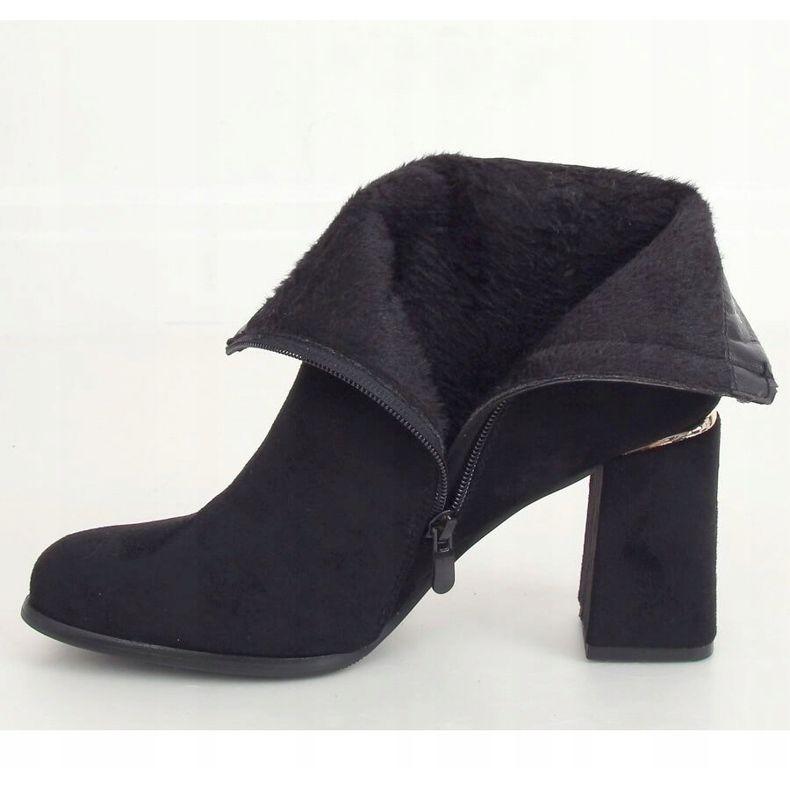 Černé kozačky na vysokém podpatku 6053 Black černá 1