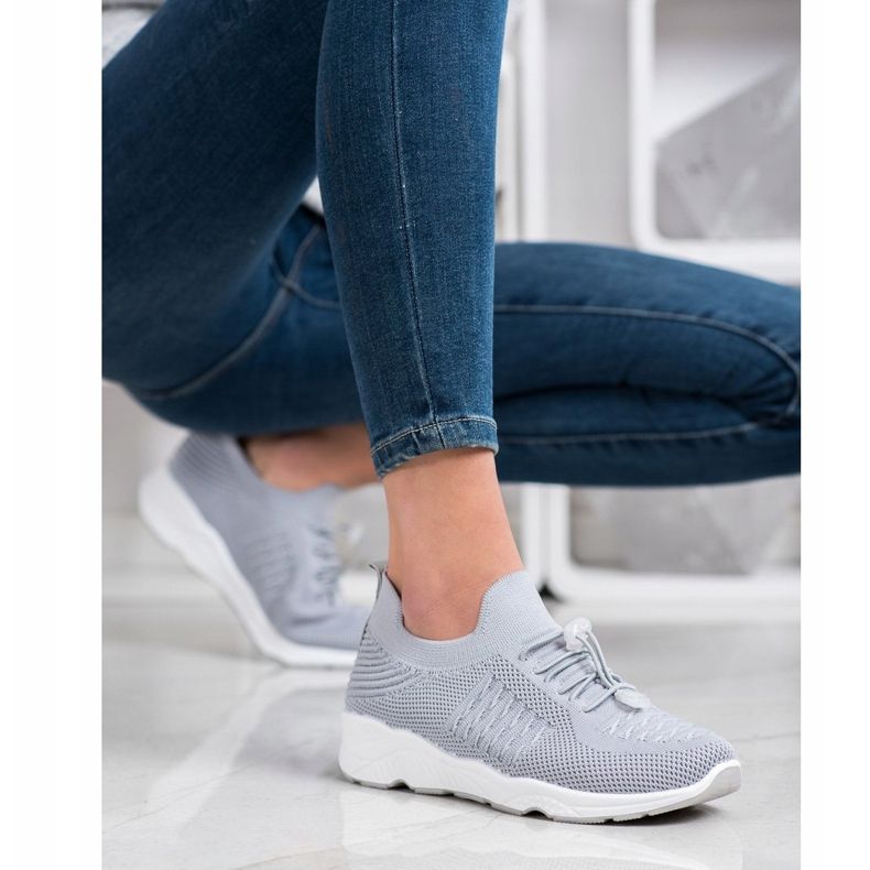 Goodin Pohodlná sportovní obuv šedá 1