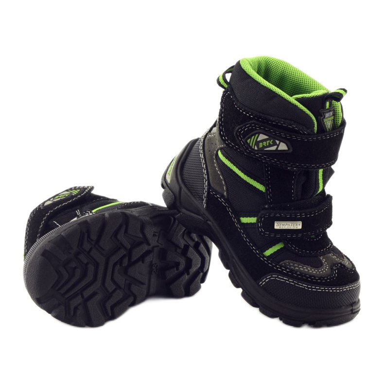 Knihy s membránou 11931 Black/Green Bartek černá 3