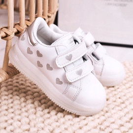 Apawwa Dětská sportovní obuv se svítivou podrážkou s bílo-stříbrným boomerem bílý 2