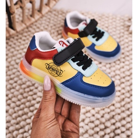 Apawwa Dětská sportovní obuv s vícebarevnou koloběžkou LED modrý žlutá 2 Apawwa Dětská sportovní obuv s vícebarevnou koloběžkou LED modrý žlutá 2