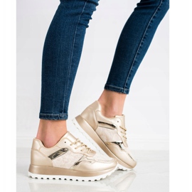 Bestelle Stylové tenisky béžový 2 Bestelle Stylové tenisky béžový 2