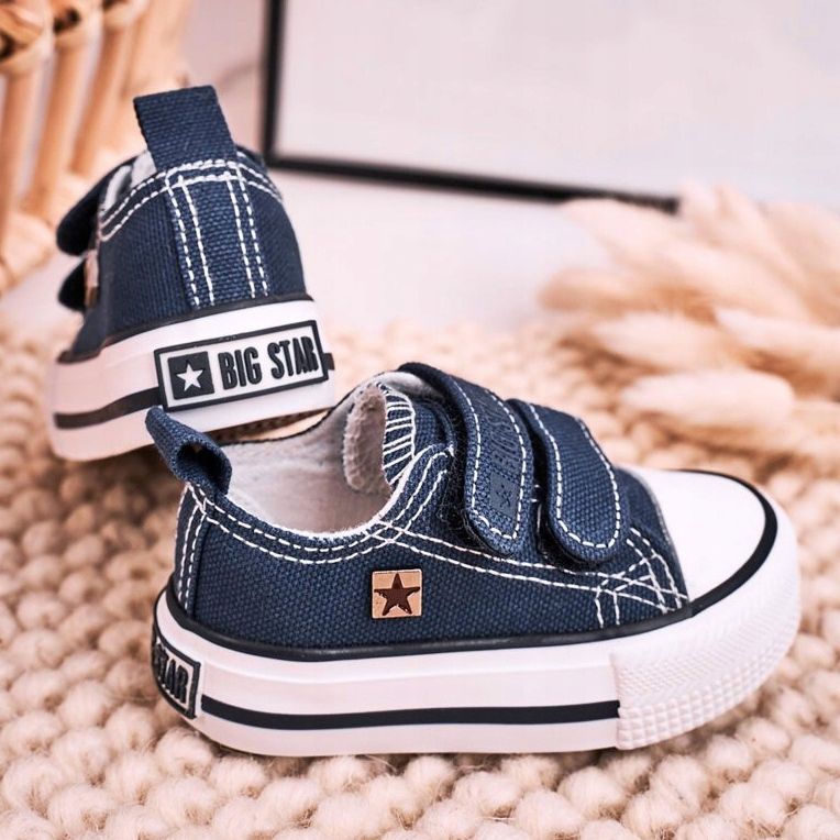 Dětské nízké tenisky se suchým zipem Big Star HH374097 Navy Blue modrý 1 Dětské nízké tenisky se suchým zipem Big Star HH374097 Navy Blue modrý 1