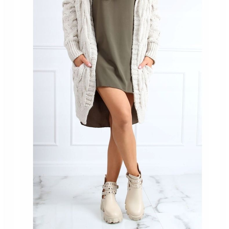 Boty střižené cvočky béžová NC1127 béžová béžový 2