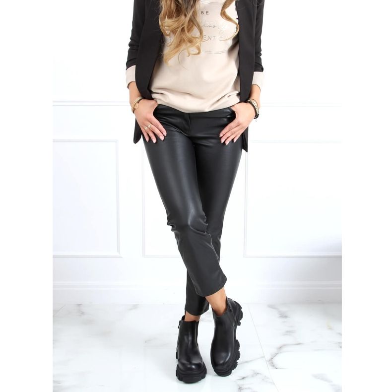 Černé boty Chelsea na vysoké podrážce černé 888-52 černé černá 1