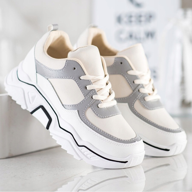 SHELOVET Pohodlné sportovní tenisky bílý hnědý 2