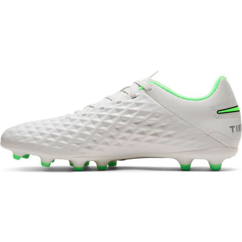 Kopačky Nike Tiempo Legend 8 Club Mg M AT6107-030 vícebarevný bílý 1