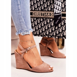 Sandály na klínku Laura Messi 2253 Powder Pink růžový 1