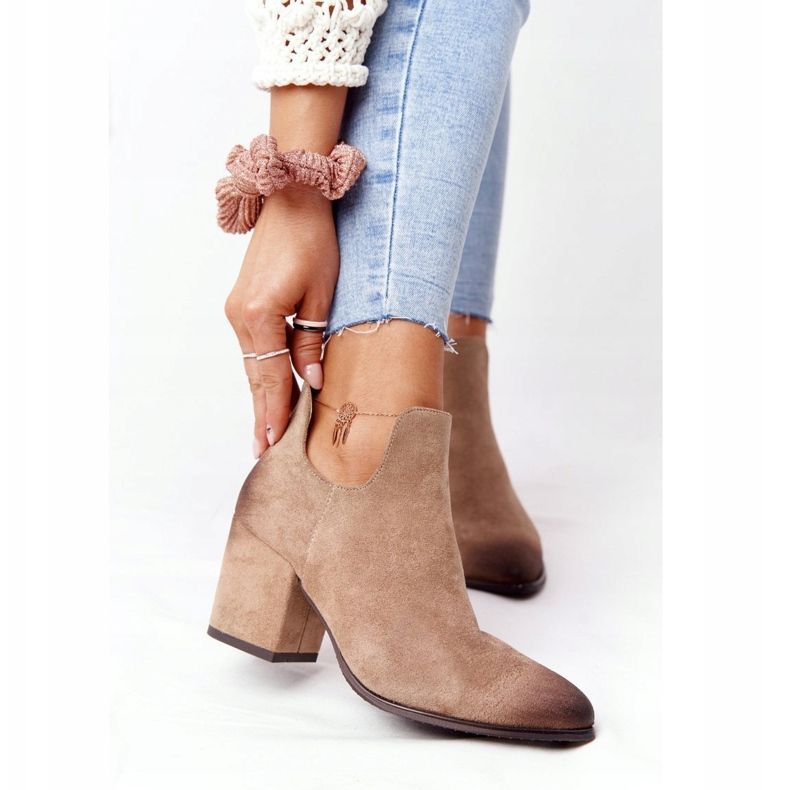 Vinceza Dámské kotníkové boty s výřezy béžové Caroline béžový 1 Vinceza Dámské kotníkové boty s výřezy béžové Caroline béžový 1