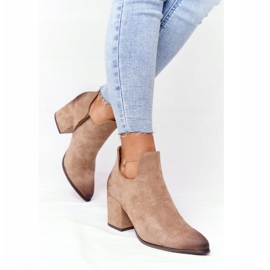 Vinceza Dámské kotníkové boty s výřezy béžové Caroline béžový 2
