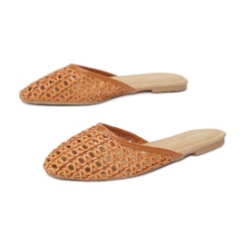 Vices Svěráky 3302-17 Camel 36 41 hnědý 1 Vices Svěráky 3302-17 Camel 36 41 hnědý 1