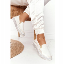 Dámské kožené nazouvací kožené brogues Maciejka 03512-25 zlatý 1 Dámské kožené nazouvací kožené brogues Maciejka 03512-25 zlatý 1