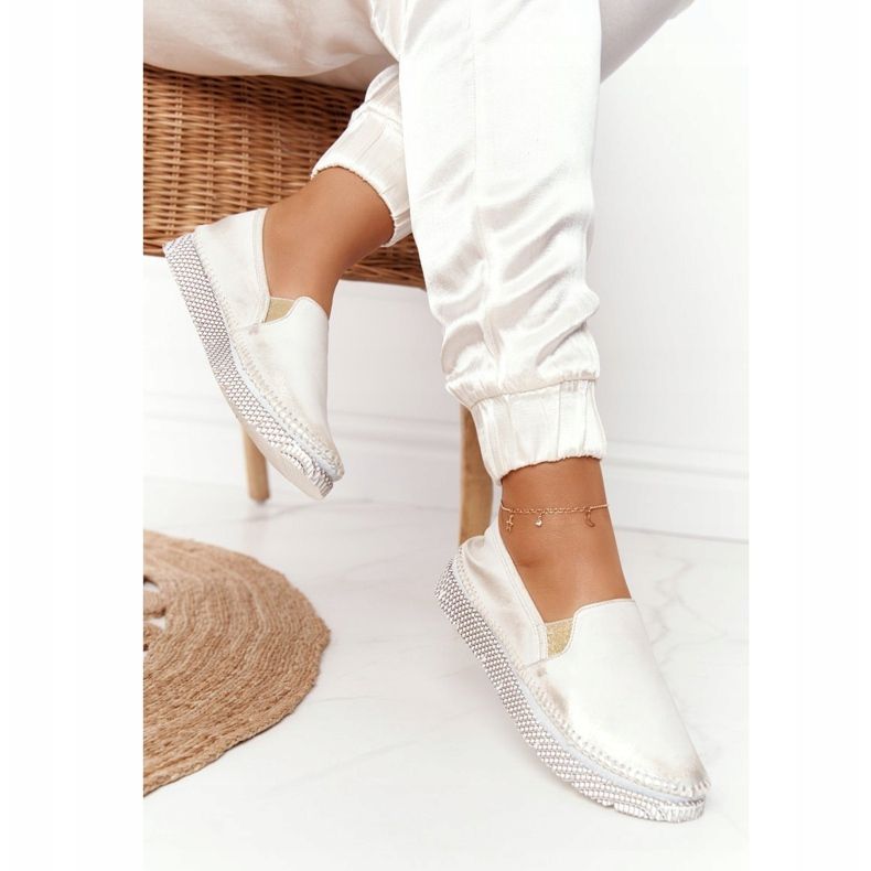 Dámské kožené nazouvací kožené brogues Maciejka 03512-25 zlatý 1 Dámské kožené nazouvací kožené brogues Maciejka 03512-25 zlatý 1