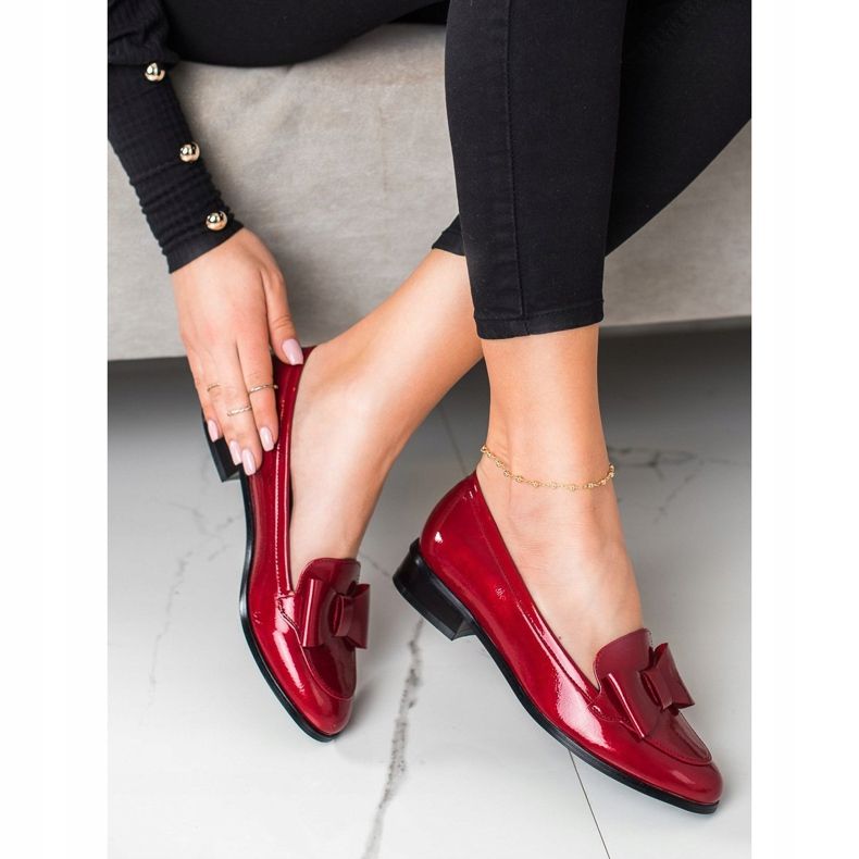 Lordsy na nízkých podpatcích VINCEZA červené 2