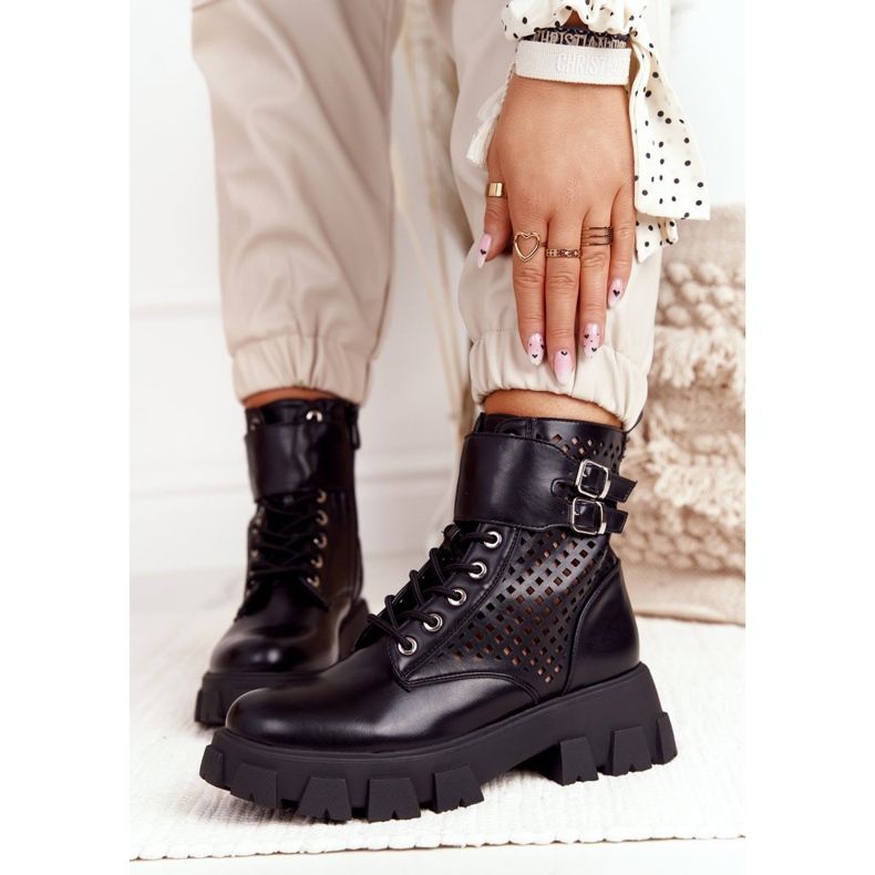 FB2 Prolamované boty Pracovníci na platformě Black Flown Away černá 1