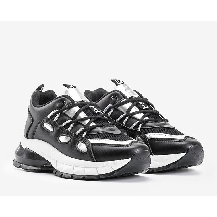 Černé tenisky se stříbrnými vložkami Guadalupe černá 1