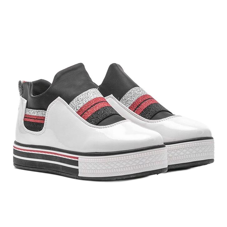 Bílé lakované tenisky od Kaitlynn bílý 1