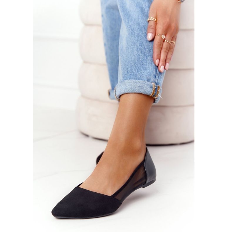 Černé semišové balerínky ve špici se sítí černá 2