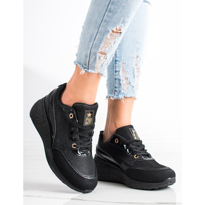 SHELOVET Klasické černé tenisky černá 2