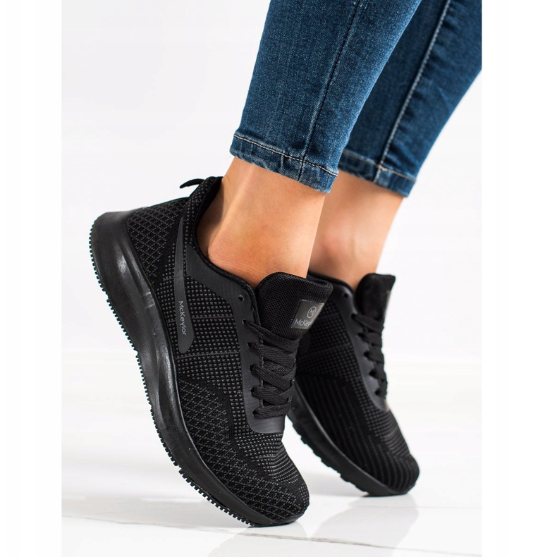 Sportovní obuv MCKEYLOR černý 1