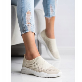 Ideal Shoes Pohodlné prolamované tenisky béžový 1