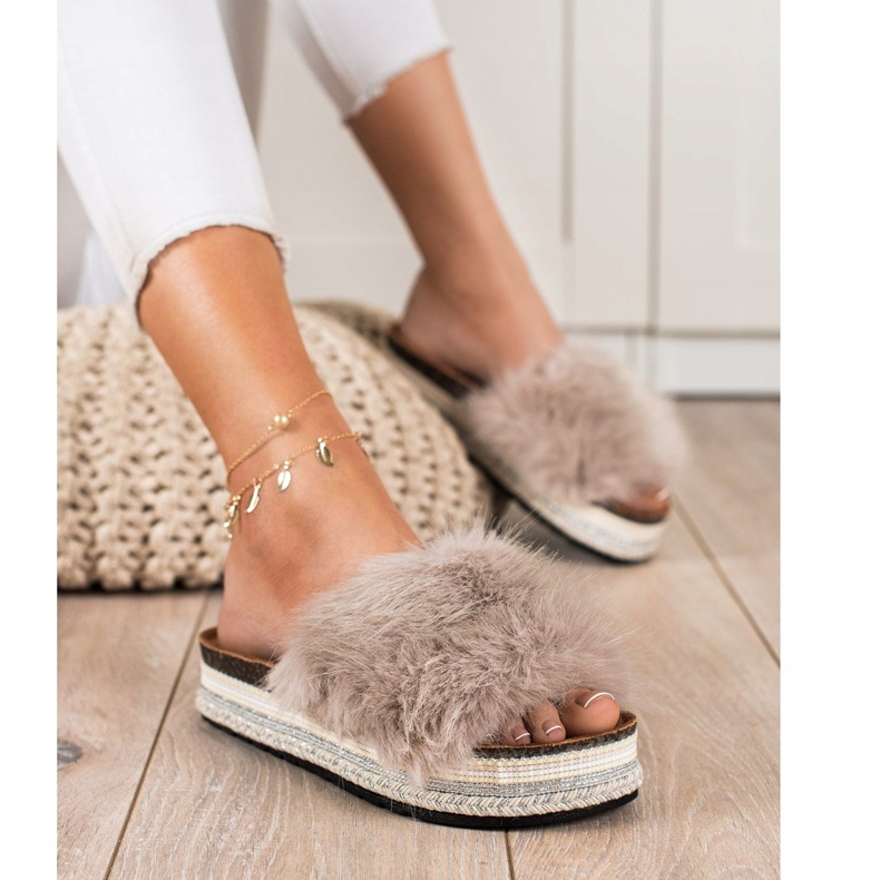 Seastar Módní pantofle na dekorativní platformě béžový hnědý 1