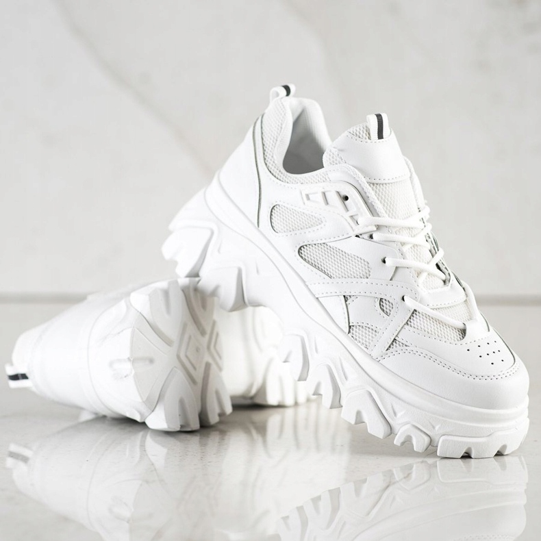 SHELOVET Bílé módní tenisky bílý 1