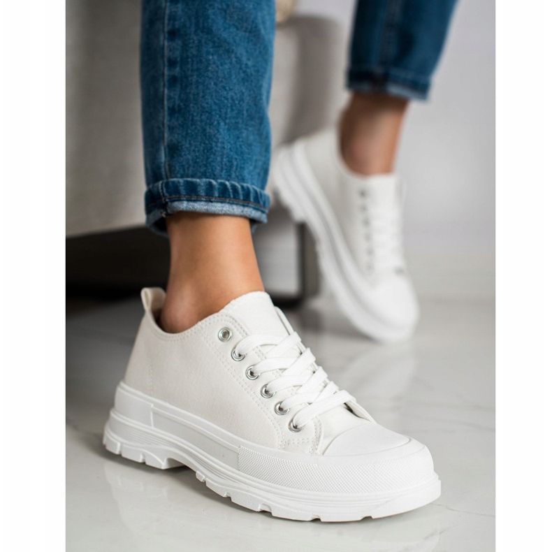 SHELOVET Bílé tenisky na platformě bílý 2