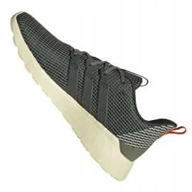 Boty Adidas Questar Flow M EG3196 zelený 4