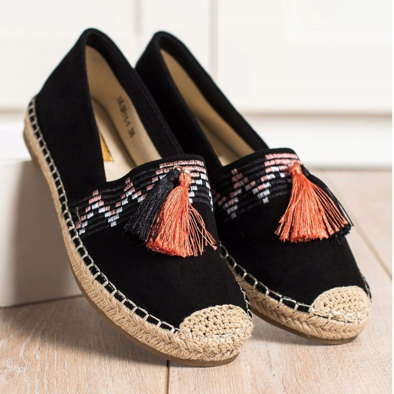 Best Shoes Módní espadrilky s ornamenty černý 2
