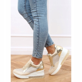 Sportovní obuv na skrytém klínu béžová a zlatá RQ288 béžová béžový zlatý 1 Sportovní obuv na skrytém klínu béžová a zlatá RQ288 béžová béžový zlatý 1