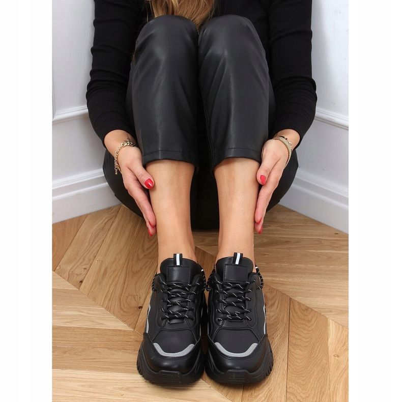 Černá 9933 Černá sportovní obuv 2