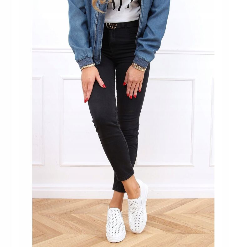 Tenisky nazouvací na klínových podpatcích bílé HY-251 White bílý 2