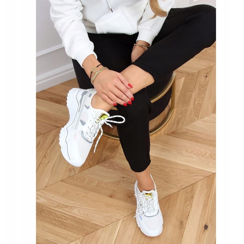 Bílé sportovní boty FF-2 White bílý 1 Bílé sportovní boty FF-2 White bílý 1