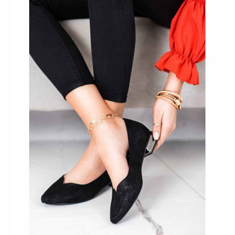 Lodičky se stříbrnou patou VINCEZA černá 1