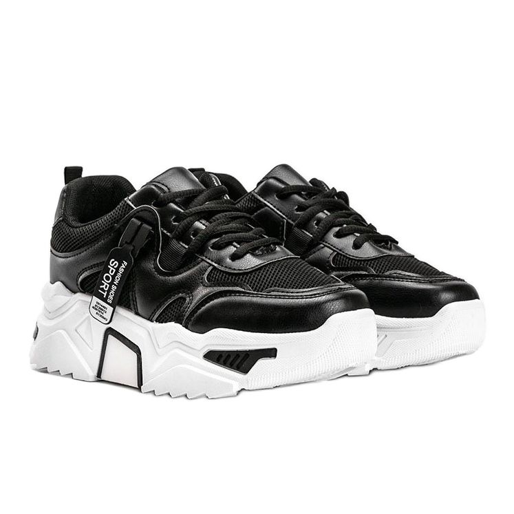 Černé tenisky se silnou podrážkou Cristina černá 1