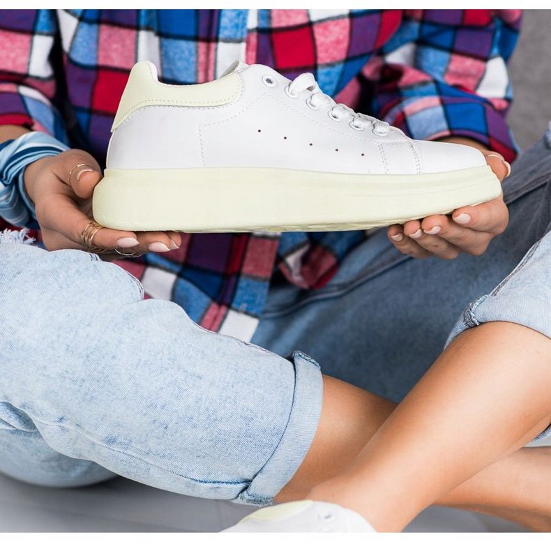 SHELOVET Tenisky Na Zelené Platformě bílý zelená 1