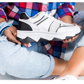 SHELOVET Neformální sportovní obuv bílý černá 1