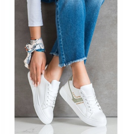 SHELOVET Ležérní bílé sportovní boty bílý 1