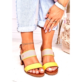 Jezzi Dámské sandály na Cork Post Yellow 20SD35-1826 béžový 3