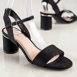 Evento Stylové sandály na baru černý 1