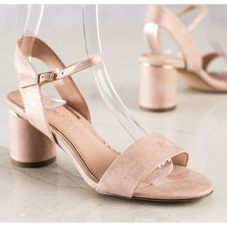 Evento Stylové sandály na baru růžový 1