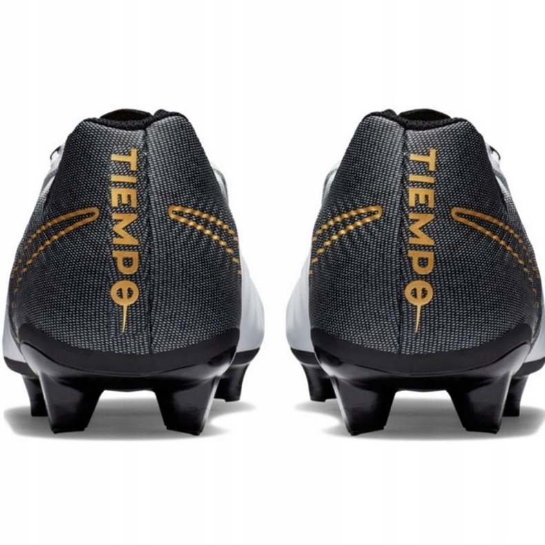 Kopačky Nike Tiempo Legend 7 Academy Fg M AO2596-100 bílý 5