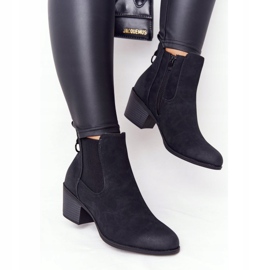 PJ1 Dámské černé teplé boty Jodhpur Heel Trinity černá 1