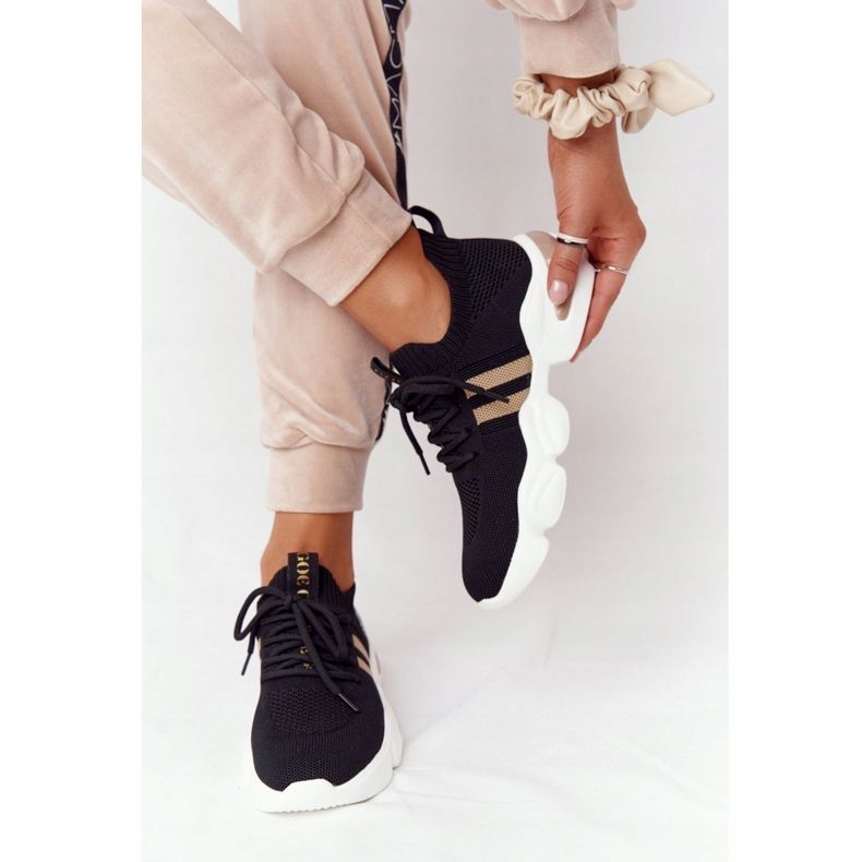 Dámské sportovní ponožky GOE HH2N4017 Black černá 1 Dámské sportovní ponožky GOE HH2N4017 Black černá 1